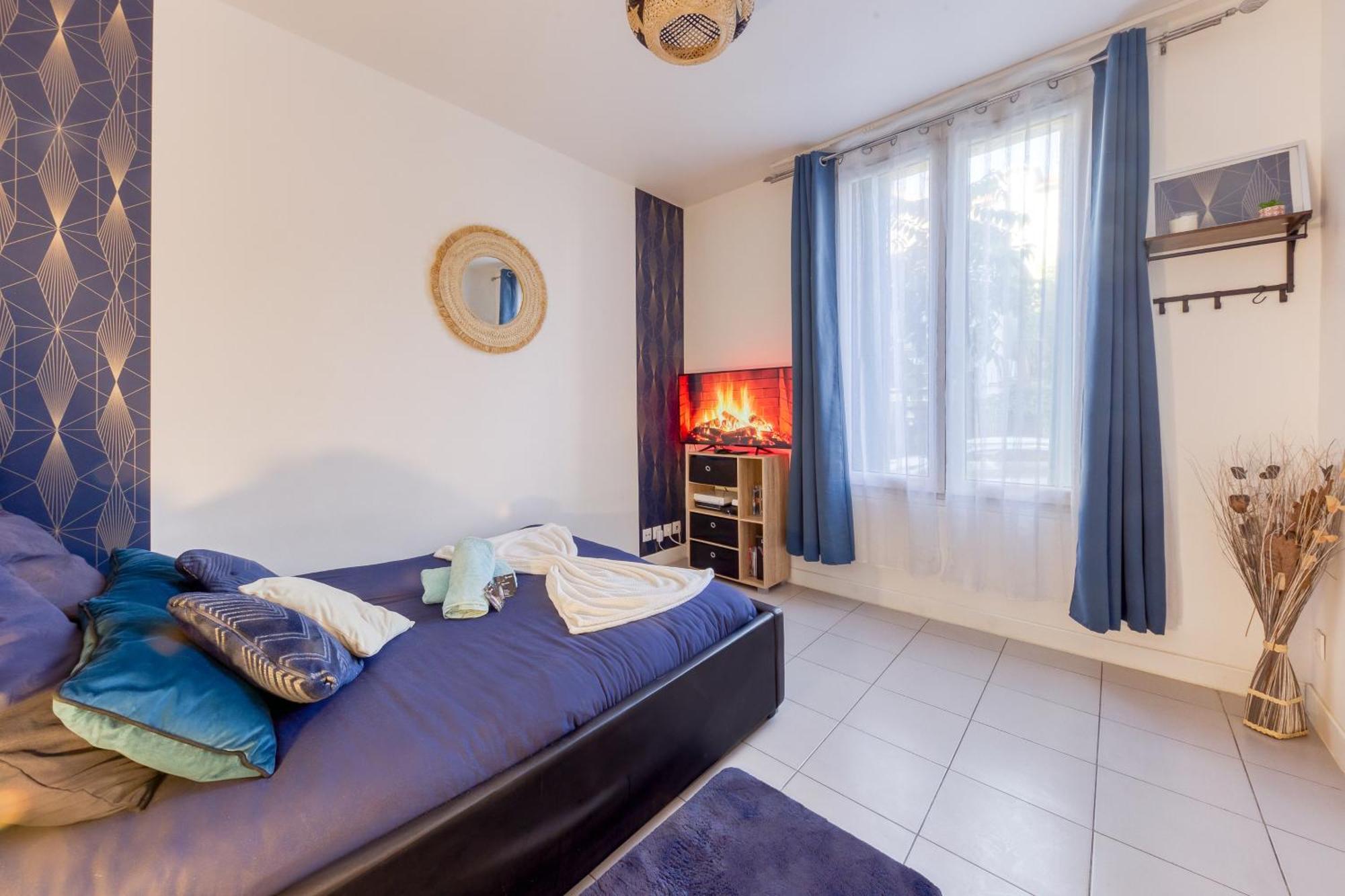 Appartement Moderne, Proche Porte De Versailles Et Gare De Clamart Malakoff Luaran gambar